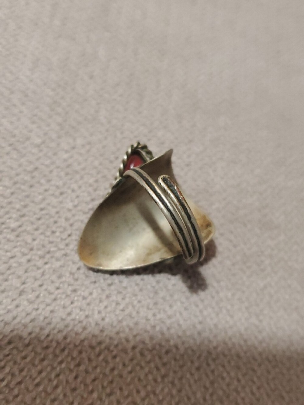 Triangular Adjustable Silver Ring - Picture 2 of 2